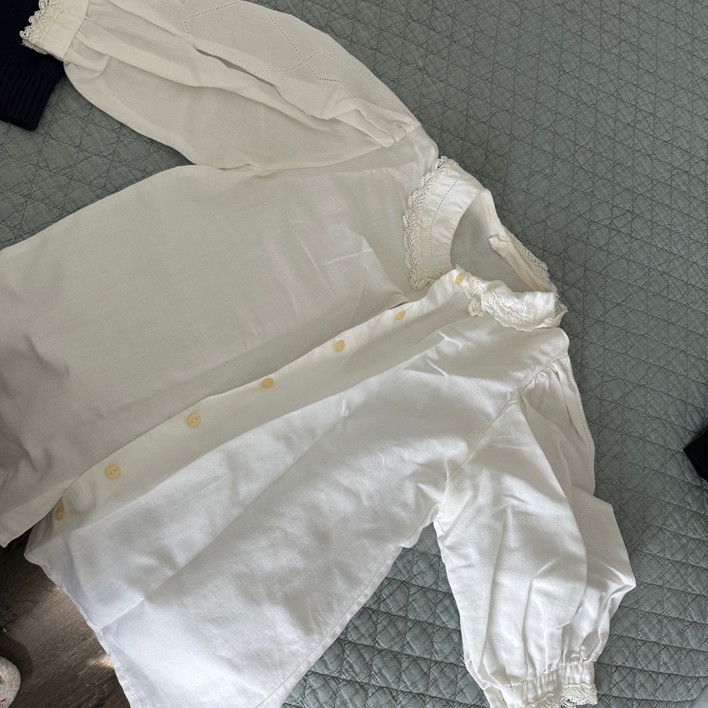 Vintange Elegant Austrian White Blouse with Lace Details